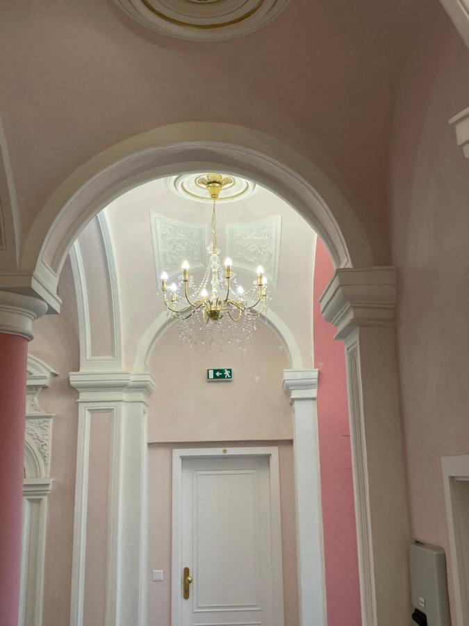 Lovely Apartment In Center Prague Luaran gambar