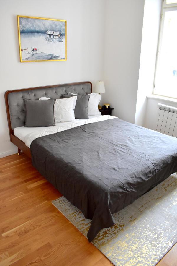 Lovely Apartment In Center Prague Luaran gambar